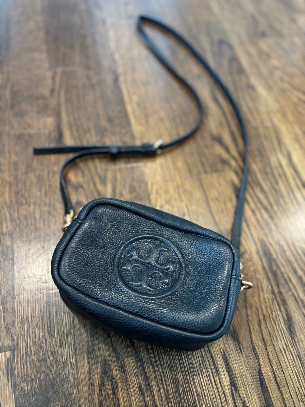 Tory Burch Black Pebbled Leather Crossbody Bag Bombe Mini